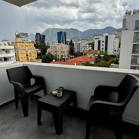 Modern In Kyrenia Center * Aglantzia