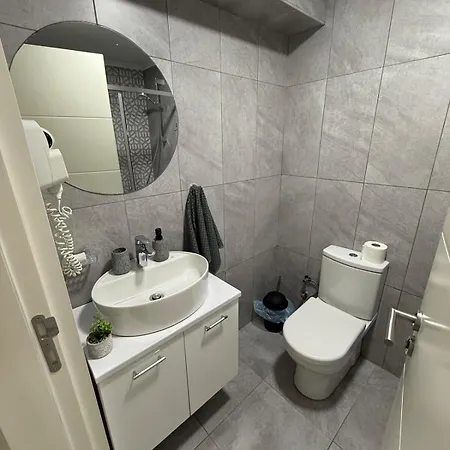 Modern In Kyrenia Center * Aglantzia