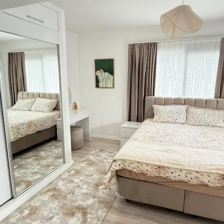 Apartment Modern In Kyrenia Center Aglantzia