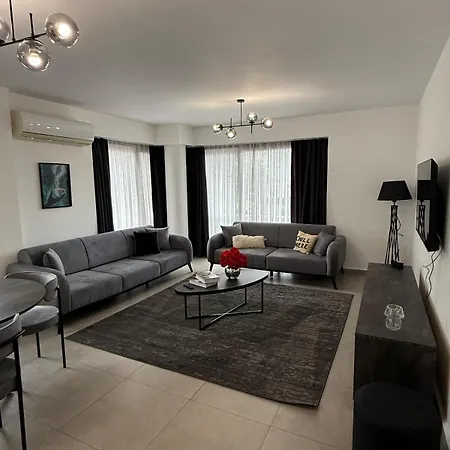Apartment Modern In Kyrenia Center Aglantzia