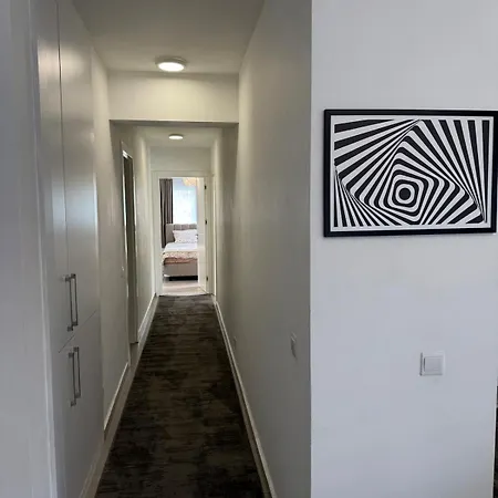 Apartman Modern In Kyrenia Center Aglantzia